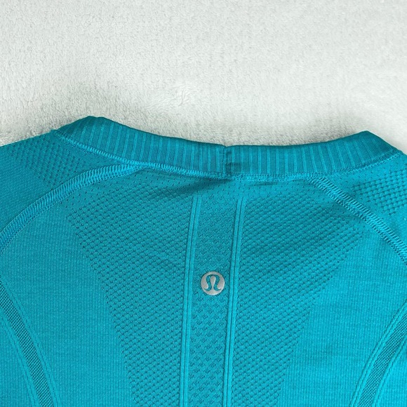 Lululemon Swifly Tech Long-Sleeve Shirt - 4 - Picture 7 of 8